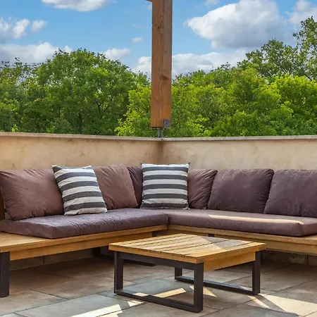 Dom wakacyjny Lulu Gostinjac