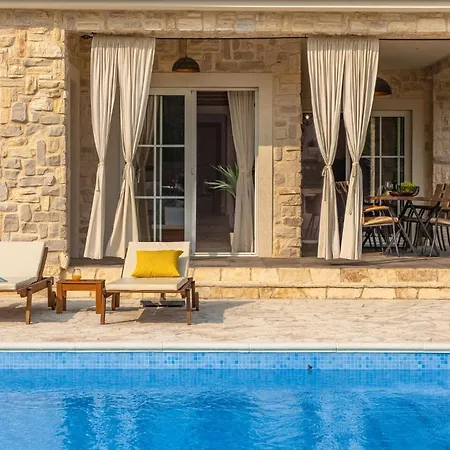 Lulu Holiday home Gostinjac